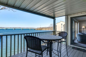 Lakefront Osage Beach Condo with Balcony and Pool